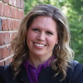 Jen Headshot Aug 2020